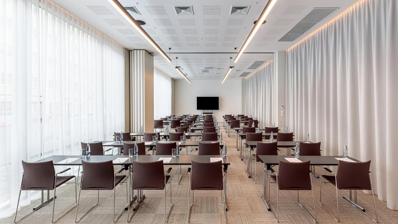 Holiday Inn Prague By Ihg Luaran gambar