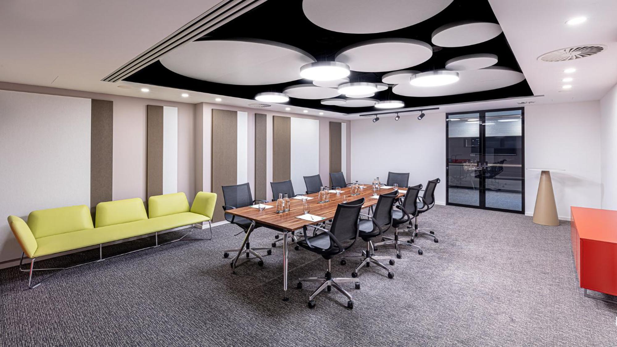 Holiday Inn Prague By Ihg Luaran gambar