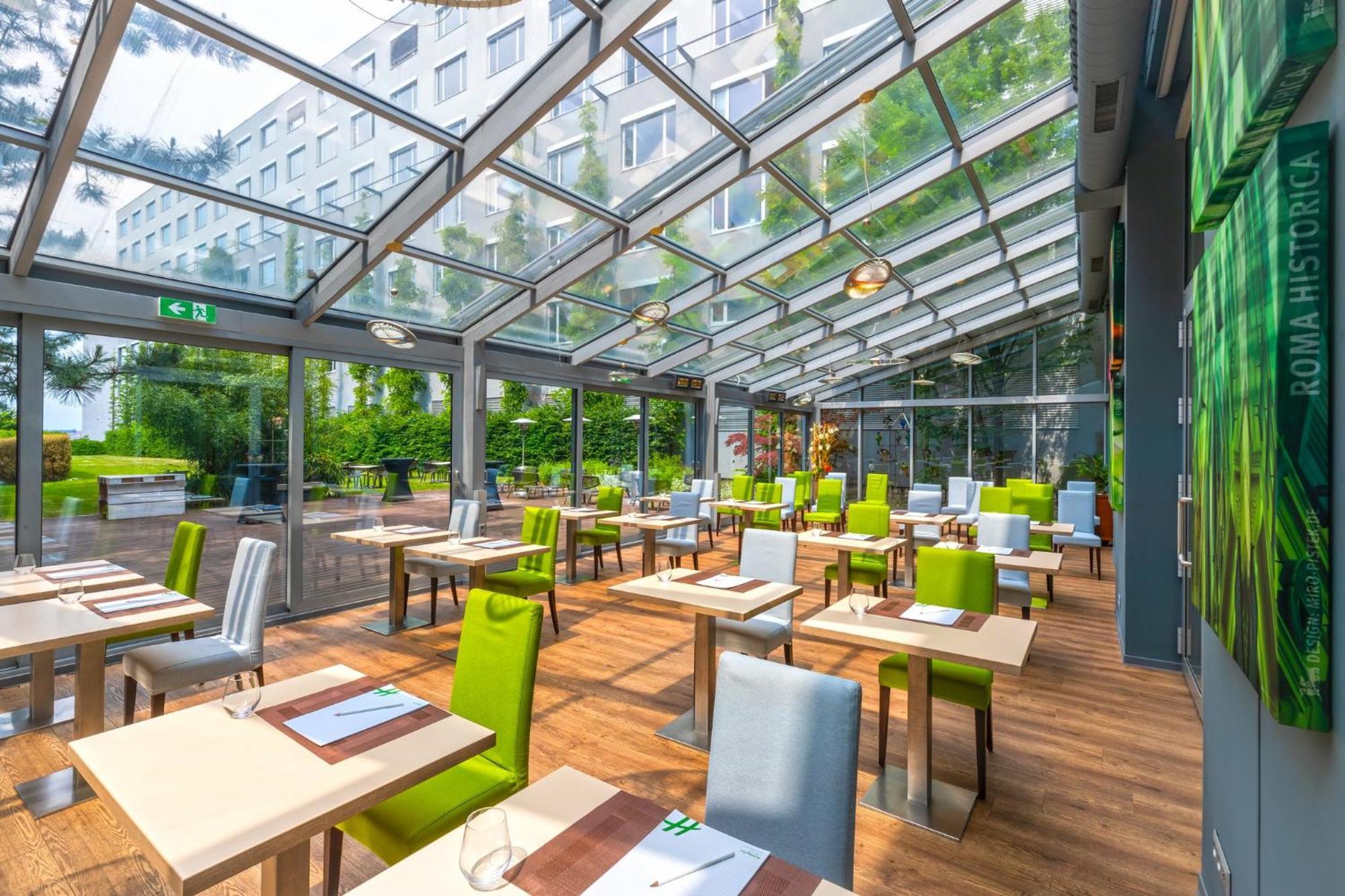 Holiday Inn Prague By Ihg Luaran gambar